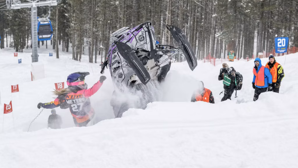 Race action on the course